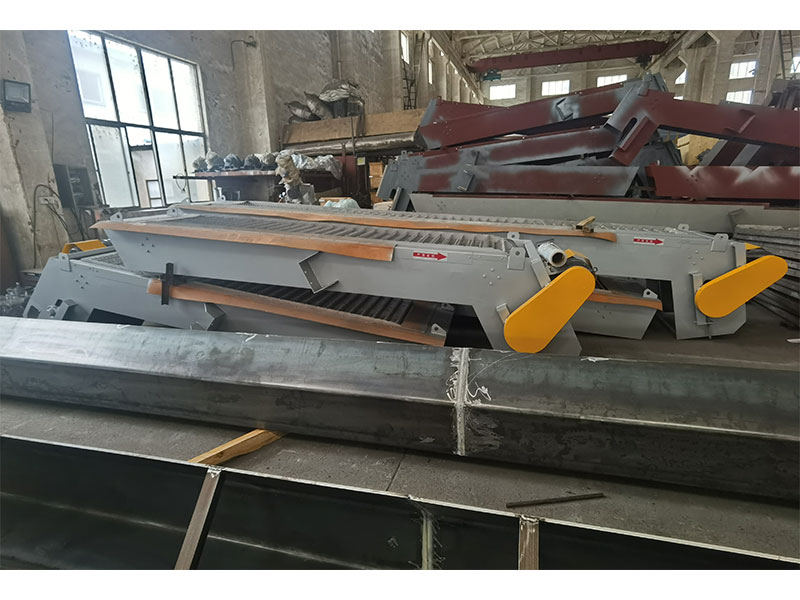 回轉(zhuǎn)式機械格柵廠家